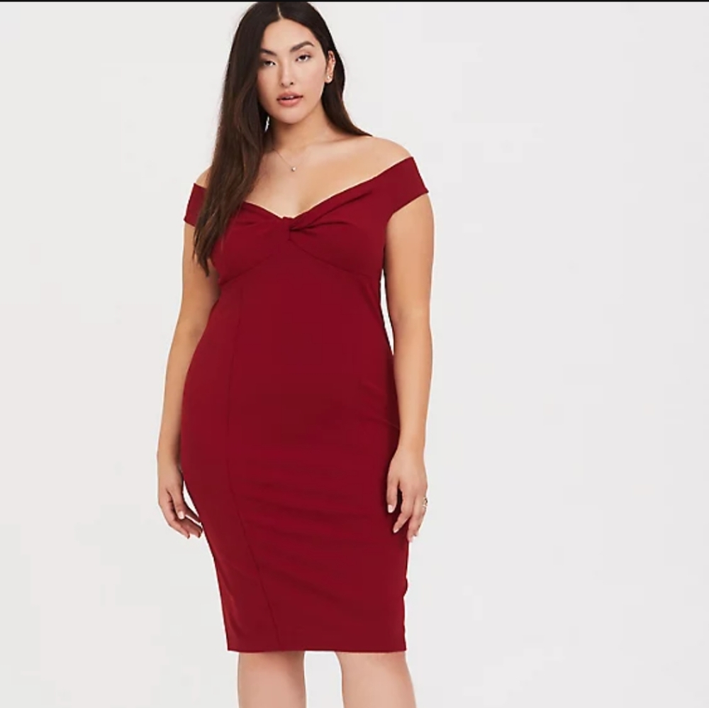 Torrid Dark Red Textured Off Shoulder Bodycon Red Burgandy Dress 00/10